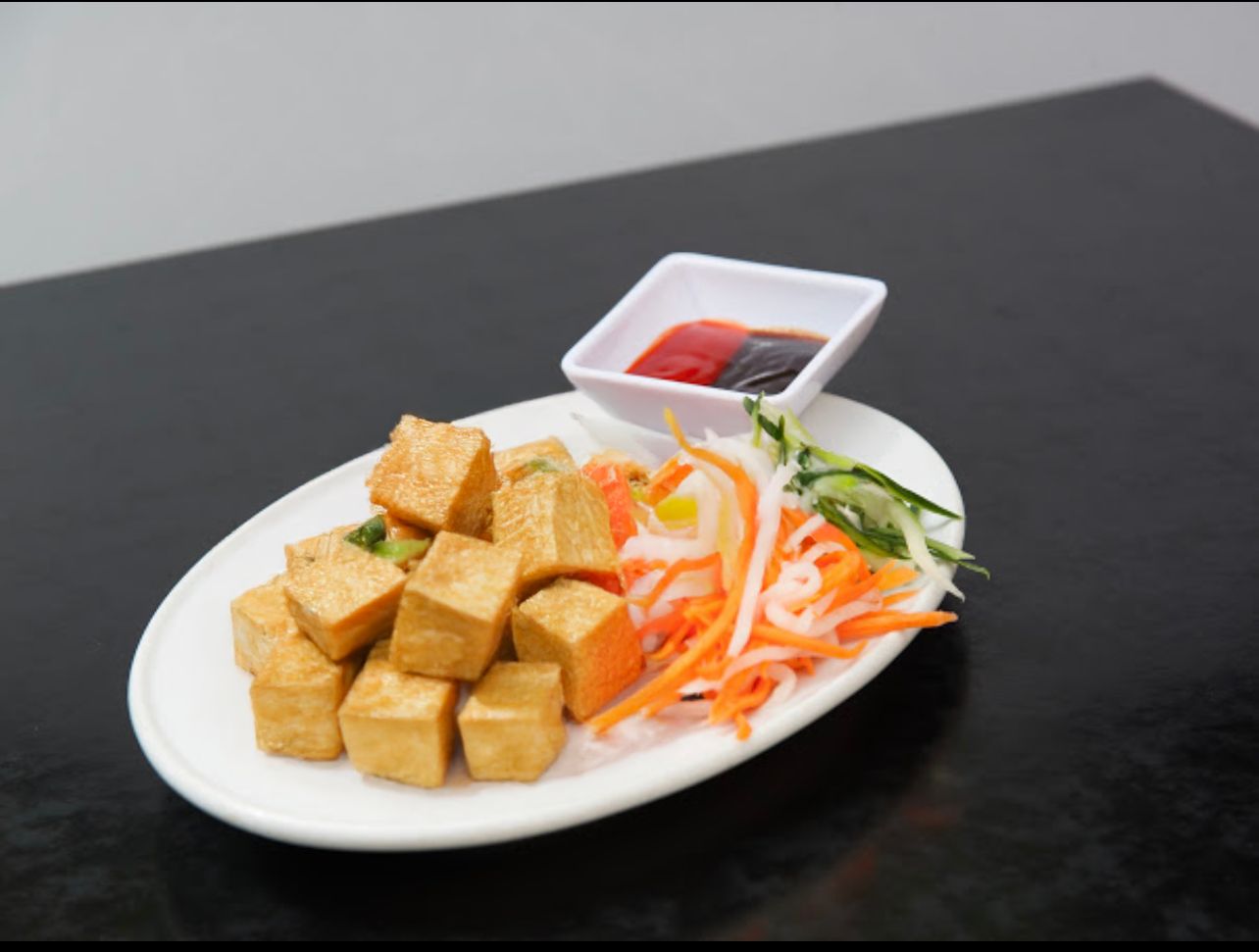 Crispy Tofu Hoisin Sriracha