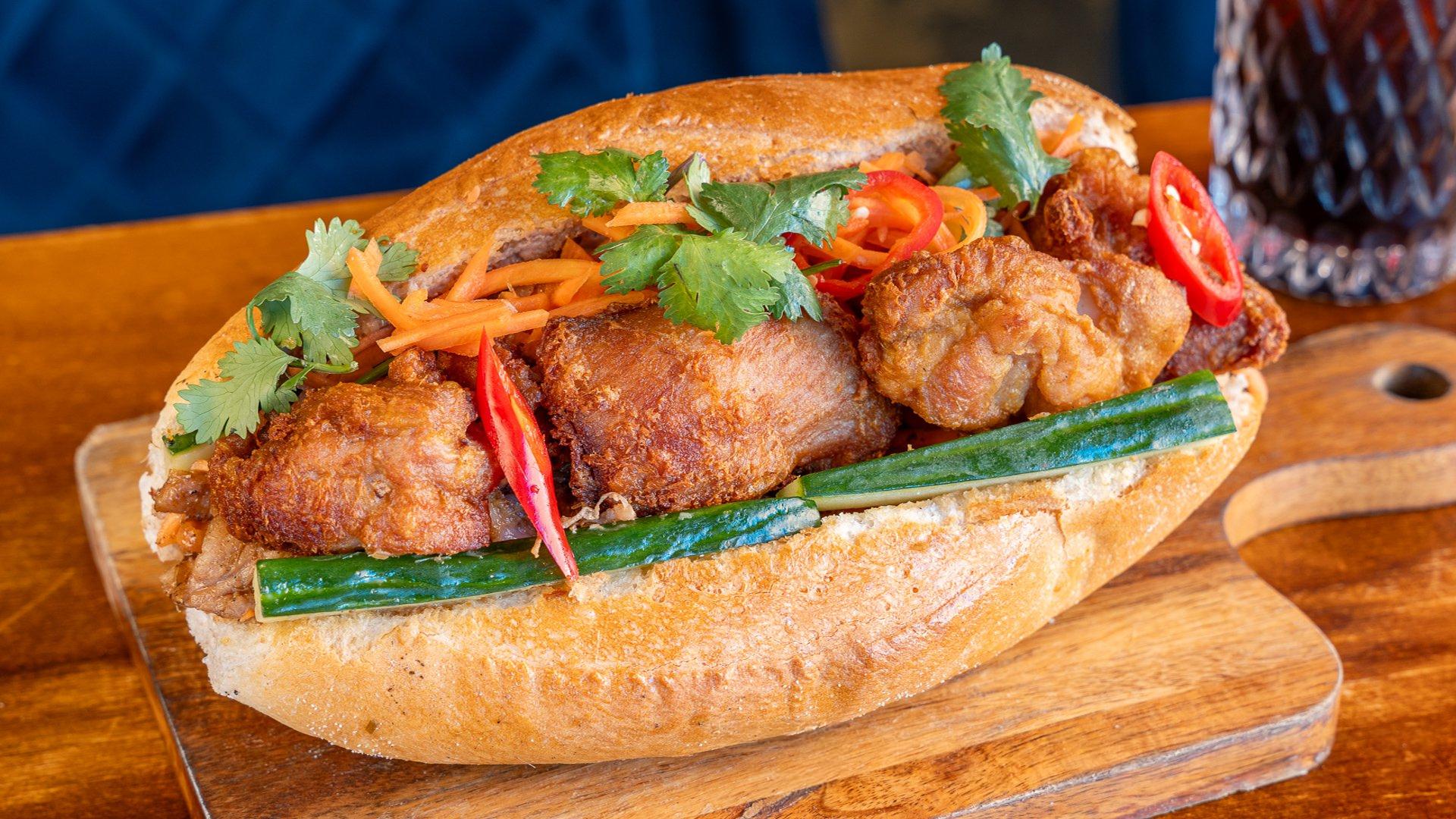 Satay Chicken Bánh Mì